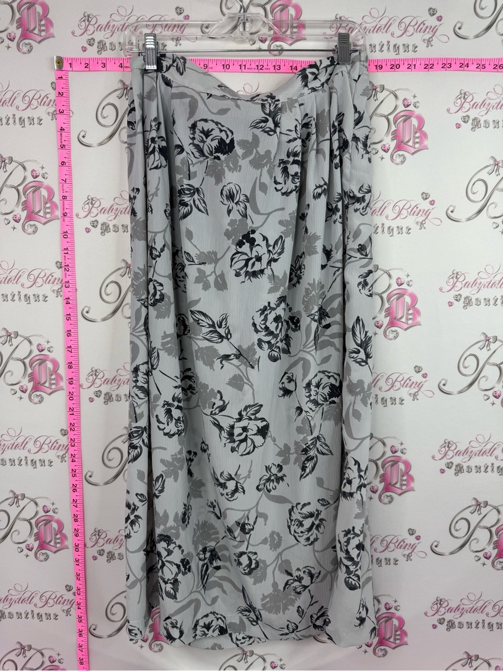 Truly classic skirt Gray Floral Maxi Skirt - Black Floral Print